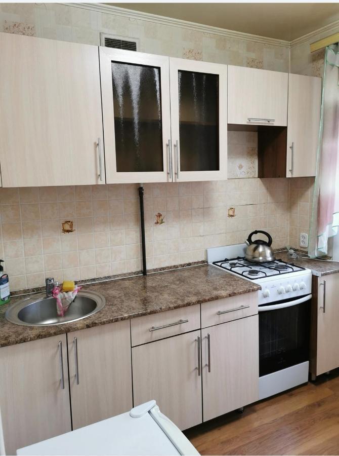 1 Комн Апартаменты В Центре Рядом С Парком Kostanay Ngoại thất bức ảnh