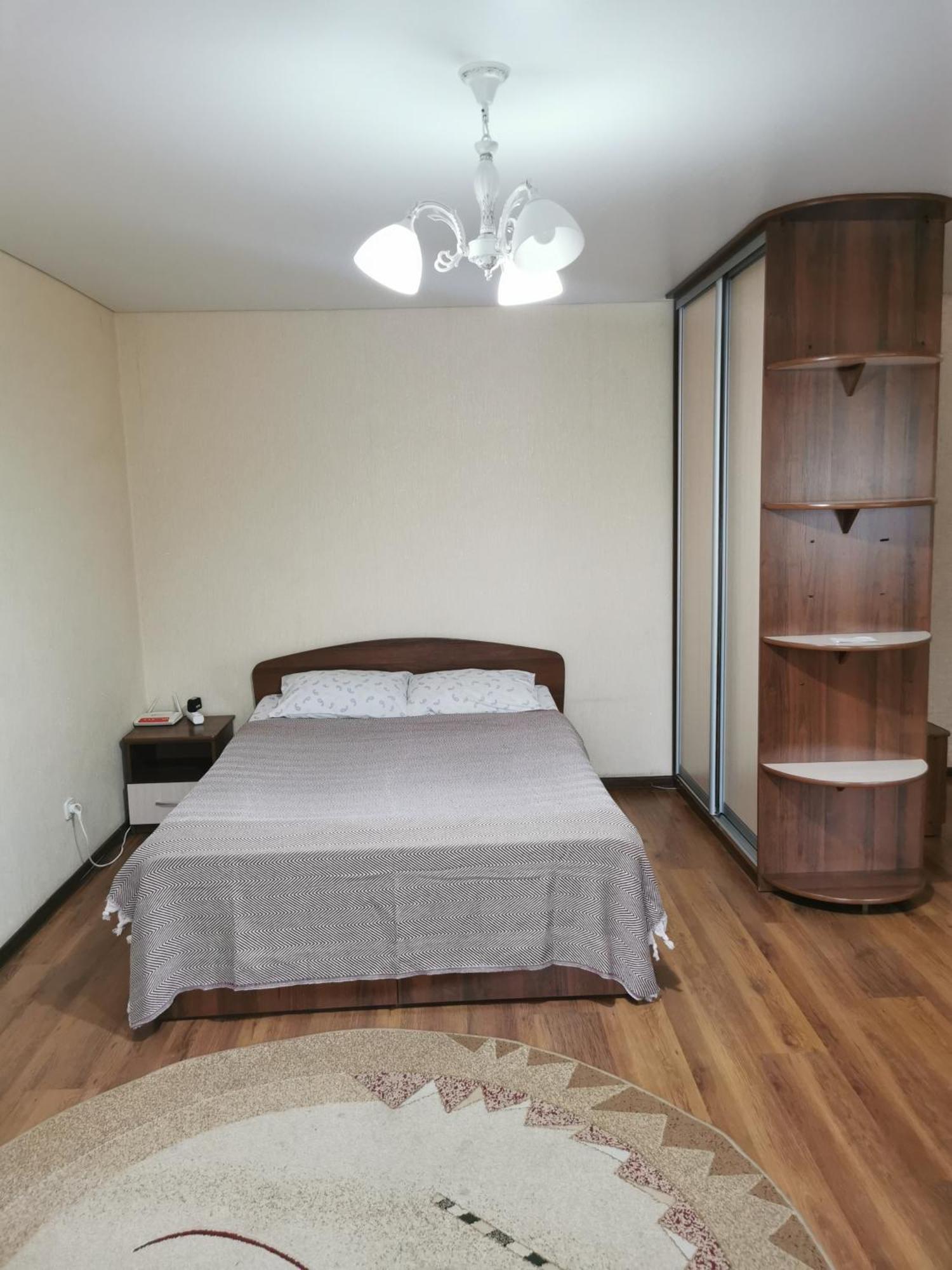 1 Комн Апартаменты В Центре Рядом С Парком Kostanay Ngoại thất bức ảnh