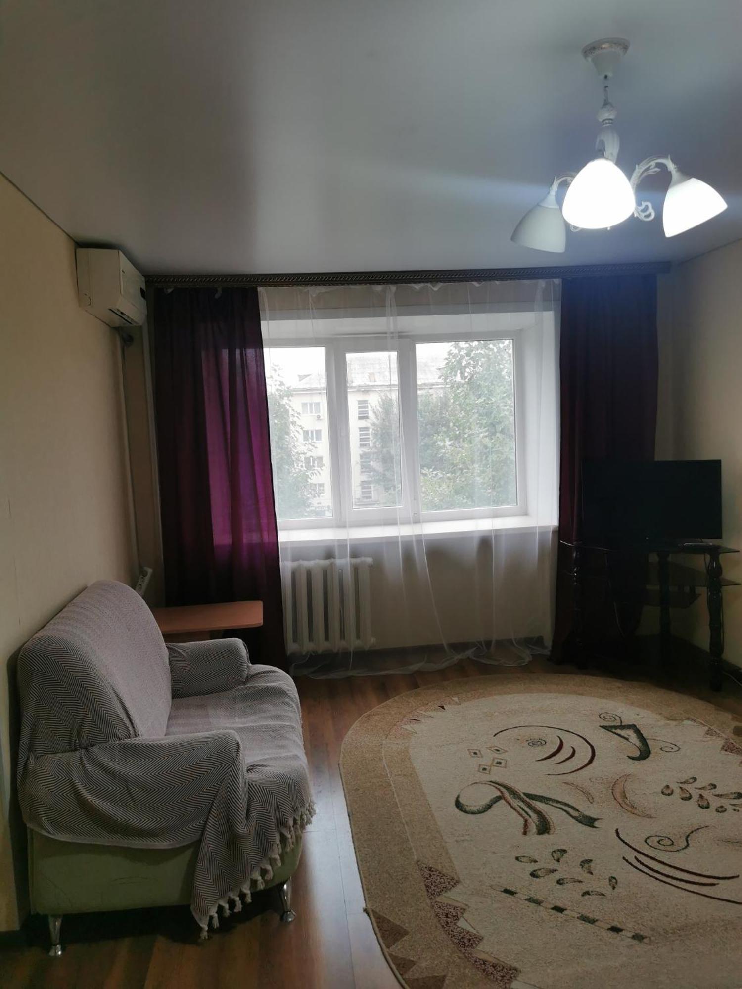 1 Комн Апартаменты В Центре Рядом С Парком Kostanay Ngoại thất bức ảnh